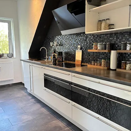 Ruhe Oase Steinhoefel - Balkon, Naturblick, Design-maisonette-apartment - Nahe Fuerstenwalde-spree * Steinhofel