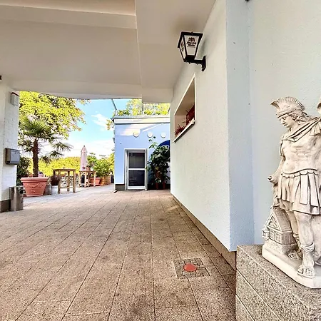 Ruhe Oase Steinhoefel - Balkon, Naturblick, Design-maisonette-apartment - Nahe Fuerstenwalde-spree *