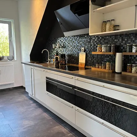 Ruhe Oase Steinhoefel - Balkon, Naturblick, Design-maisonette-apartment - Nahe Fuerstenwalde-spree * Steinhofel