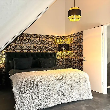 Ruhe Oase Steinhoefel - Balkon, Naturblick, Design-maisonette-apartment - Nahe Fuerstenwalde-spree