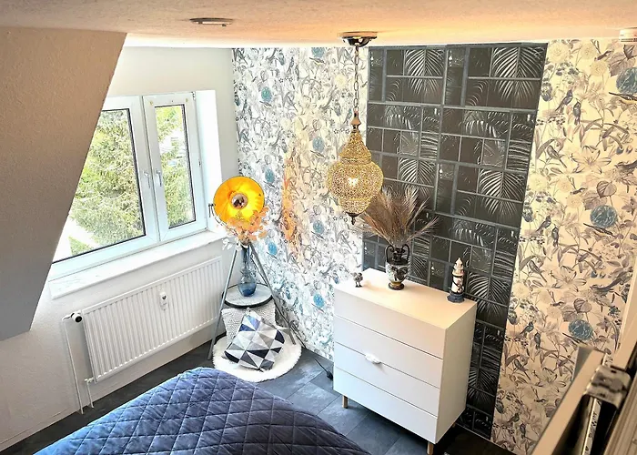 Ruhe Oase Steinhoefel - Balkon, Naturblick, Design-maisonette-apartment - Nahe Fuerstenwalde-spree * Steinhofel