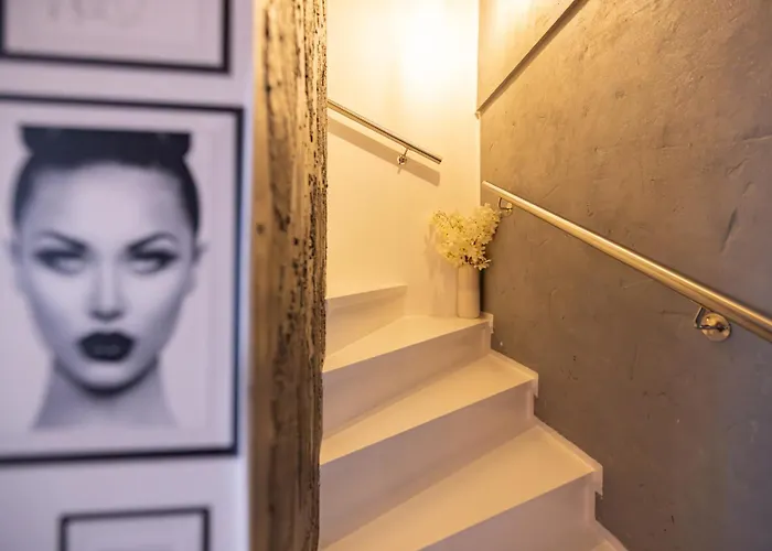 Ruhe Oase Steinhoefel - Balkon, Naturblick, Design-maisonette-apartment - Nahe Fuerstenwalde-spree *